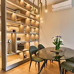 Royal Residence Apartment