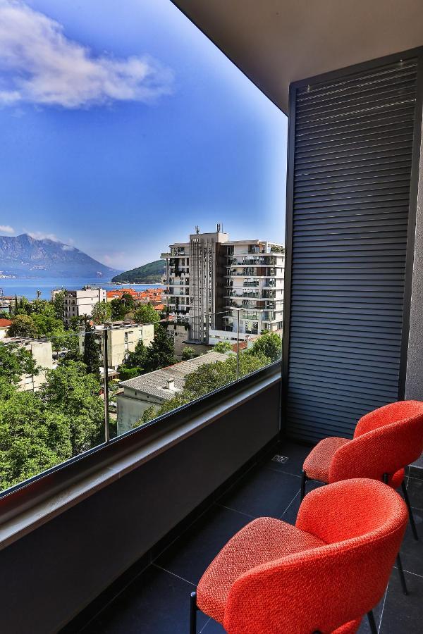 Royal * Budva