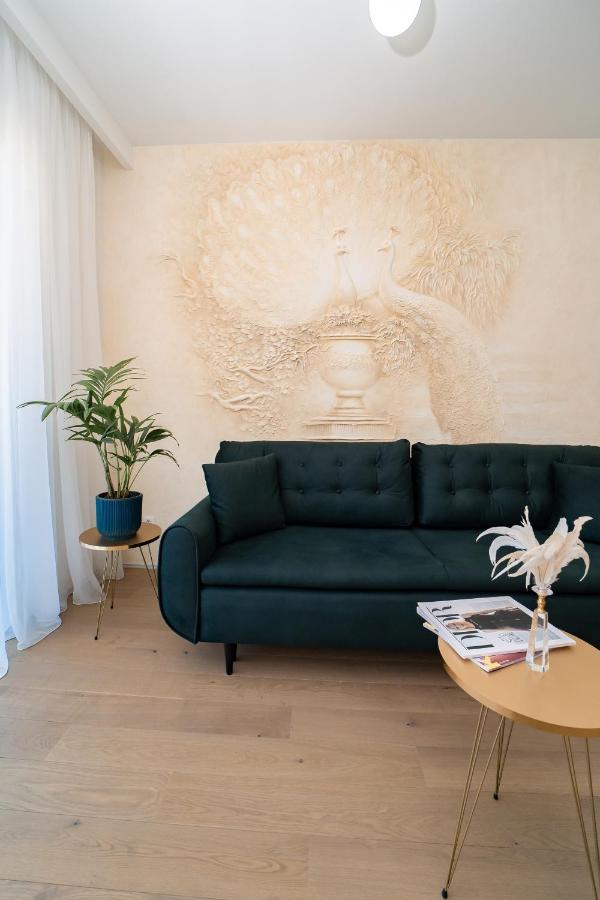 Royal Apartment